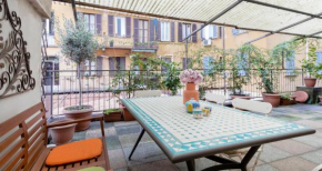 JOIVY Apt for 6 with Big Terrace in Milan Centro Storico Milano